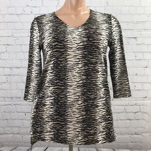 SOFT WORKS Animal Print V-Neck Sweater sz XL